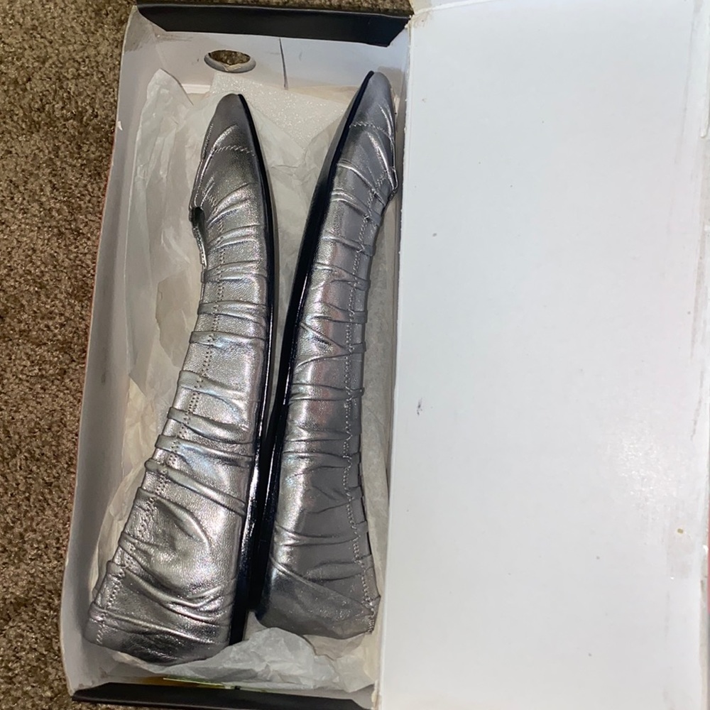 Silver flats by Guess